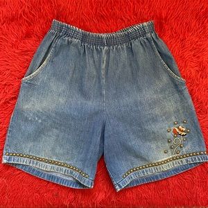 Vintage Cowboy Hat & Stud Embellished Jean Shorts